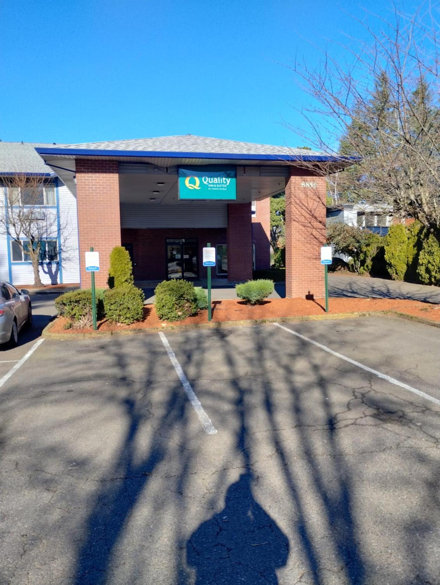 Quality Inn & Suites Wilsonville Exterior photo